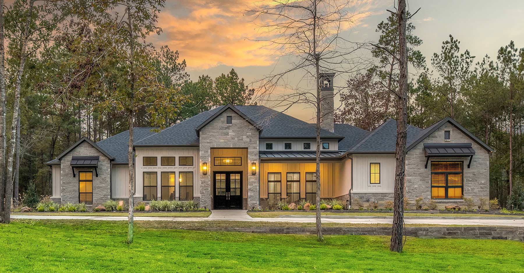 Sierra Classic's model home in Republic Grand Ranch. Custom homes close to the Woodlands in Houston, Texas.